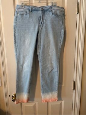 Light Wash Women’s Jeans with Peach Dip-Dye Hem